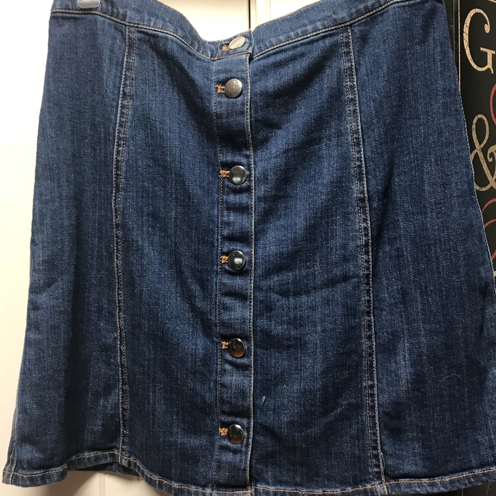 H&M Denim Skirt w/ Silver Buttons